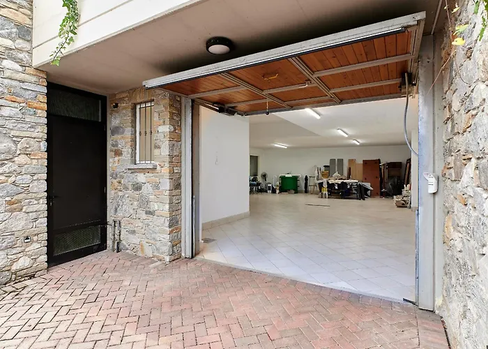 Villarnona Villa Mezzegra